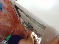 Šta ako se polome šarke na vratima vertikalne veš mašine?
